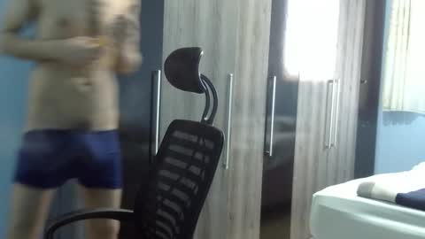 ronny online show from February 19, 9:11 pm