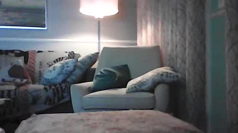 ronvlv online show from June 29, 2:51 am