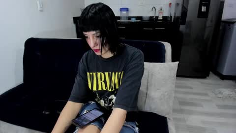 Twelve 3 Inst Twelve 312002 Twitter Room312 2002 online show from December 3, 6:06 pm