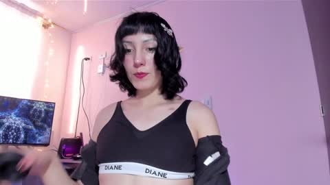 Twelve 3 Inst Twelve 312002 Twitter Room312 2002 online show from December 22, 10:25 pm