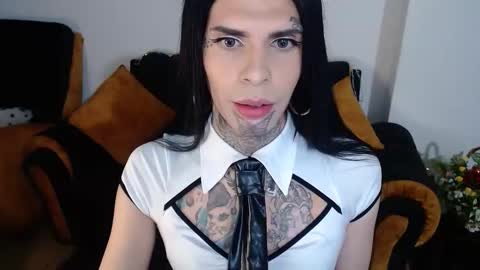 herreraisa offical online show from September 17, 2:02 am