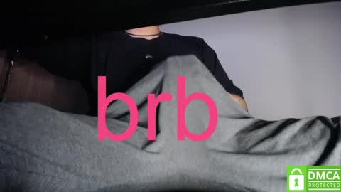 Snapshot of room_hot_x chatting on December 5, 7:27 am ken online show from December 5, 7:27 am