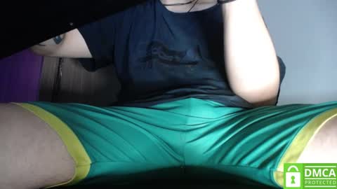 Snapshot of room_hot_x chatting on December 15, 12:49 pm ken online show from December 15, 12:49 pm