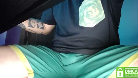 Snapshot of room_hot_x chatting on January 15, 9:24 am ken online show from January 15, 9:24 am