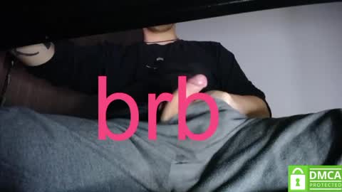 Snapshot of room_hot_x chatting on January 17, 8:34 am ken online show from January 17, 8:34 am