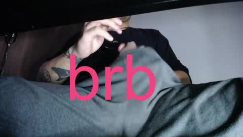 Snapshot of room_hot_x chatting on January 21, 7:04 am ken online show from January 21, 7:04 am