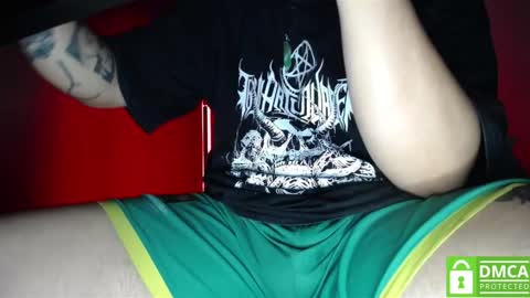 Snapshot of room_hot_x chatting on November 29, 2:14 am ken online show from November 29, 2:14 am