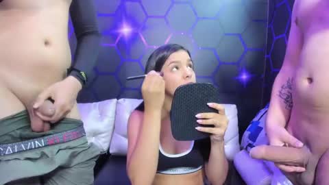  MIA AND PAUL online show from March 11, 11:15 pm