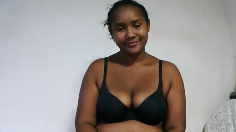 roosesexy online show from June 2, 8:27 am