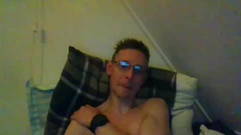 rororober online show from March 2, 7:54 pm