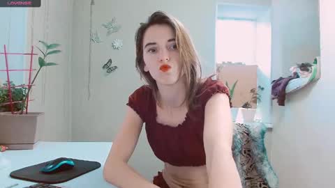 rosa843850 online show from February 7, 2:15 pm