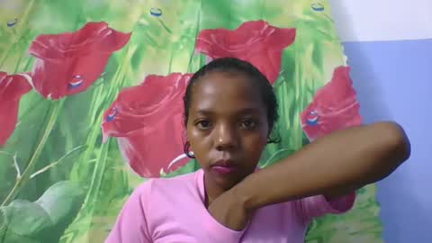 Snapshot of rosah225127 chatting on April 10, 5:23 am rosah225127 online show from April 10, 5:23 am