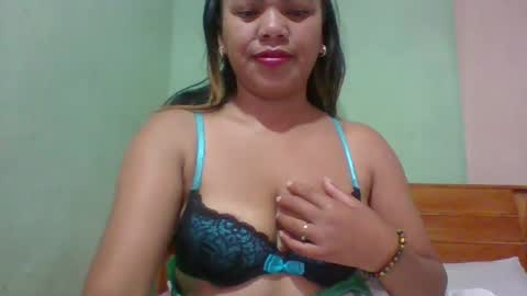 Snapshot of rosah451320 chatting on July 27, 6:53 am rosah451320 online show from July 27, 6:53 am