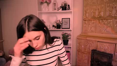 Rose online show from April 15, 6:31 am