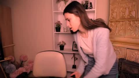 Rose online show from April 25, 6:16 am