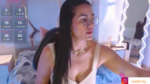 ROSALIN online show from November 27, 4:09 pm