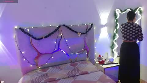 ROSALIN online show from December 16, 10:53 am