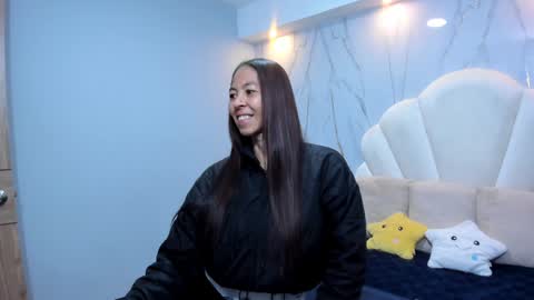 Snapshot of rosalinda_cortez chatting on January 17, 12:52 pm Rosalinda online show from January 17, 12:52 pm