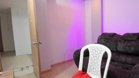 Snapshot of rosalinda_cortez chatting on September 22, 12:18 pm Rosalinda online show from September 22, 12:18 pm