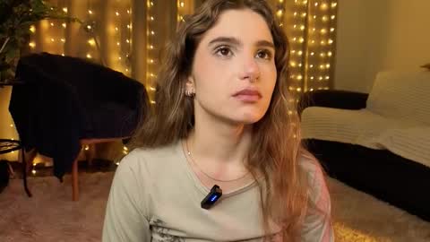 Kylie online show from March 7, 5:21 pm