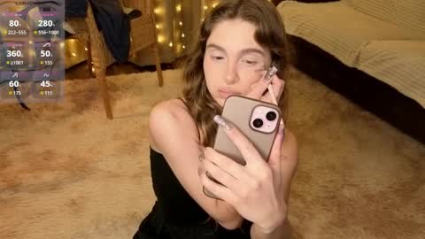 Kylie online show from March 29, 5:24 pm