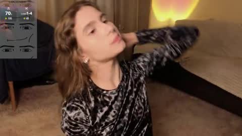 Kylie online show from April 20, 5:16 pm