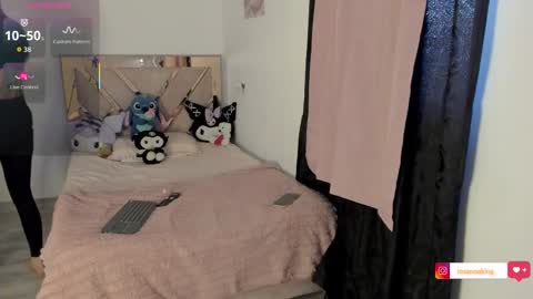 Snapshot of rosannaking chatting on November 6, 9:59 pm Aleja online show from November 6, 9:59 pm