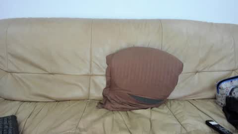 Snapshot of rosasweet02 chatting on February 5, 12:53 am Rosa online show from February 5, 12:53 am