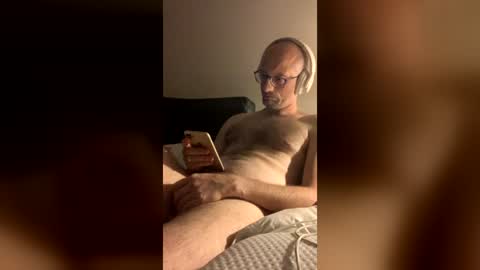 rosbif69 online show from August 3, 11:19 pm