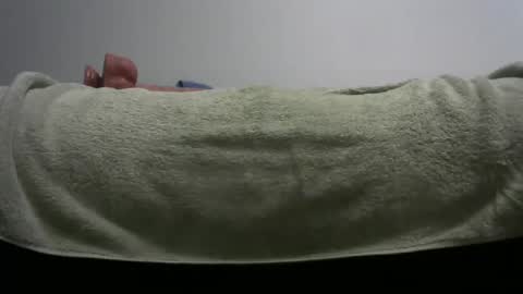 Snapshot of roscoes8 chatting on October 13, 3:17 am roscoes8 online show from October 13, 3:17 am