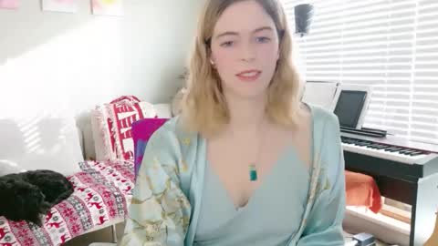 rose77782 online show from January 6, 3:16 pm