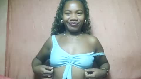 Snapshot of rose9794 chatting on June 21, 4:59 am Rose9794 online show from June 21, 4:59 am