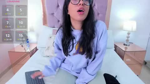 Rose allure online show from April 17, 11:24 am