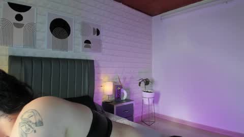 Snapshot of rose_barbara chatting on November 7, 12:05 pm Barbara rose online show from November 7, 12:05 pm