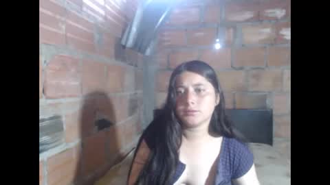 rose and domy online show from December 4, 6:38 pm