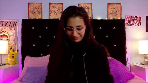 Snapshot of rose_smiley1 chatting on June 21, 3:31 am Rose online show from June 21, 3:31 am