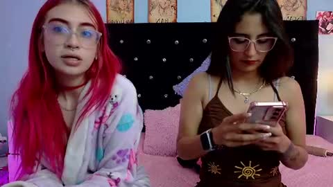 Snapshot of rose_smiley1 chatting on July 19, 2:59 am Rose online show from July 19, 2:59 am
