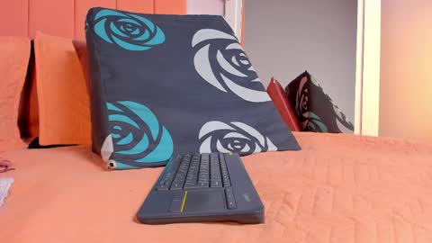 Rosse online show from April 22, 7:15 pm