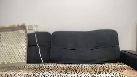 Snapshot of rosea_champagne chatting on September 24, 10:29 am Rose and the Collector online show from September 24, 10:29 am