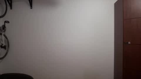 Snapshot of rosea_champagne chatting on October 6, 7:17 am Rose and the Collector online show from October 6, 7:17 am