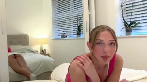 Bella  online show from October 17, 4:42 pm