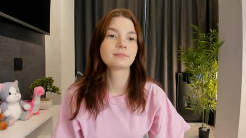 Snapshot of roseblanche2k chatting on May 25, 12:44 pm Florin online show from May 25, 12:44 pm