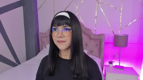 Rose online show from February 8, 1:33 pm