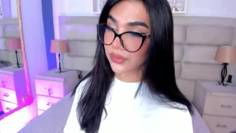 Rose online show from September 24, 1:03 pm