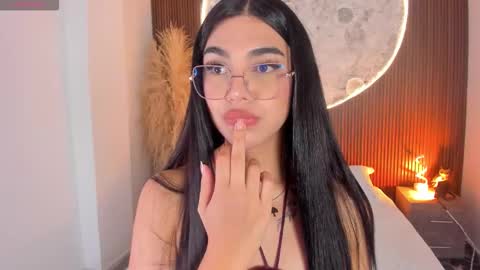 Rose online show from February 5, 1:49 pm