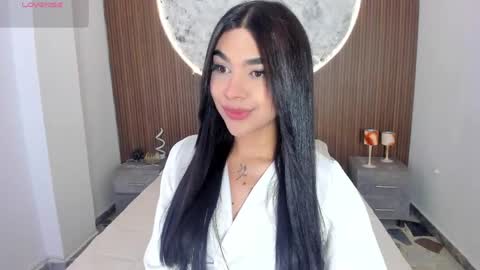 Rose online show from April 18, 2:10 pm