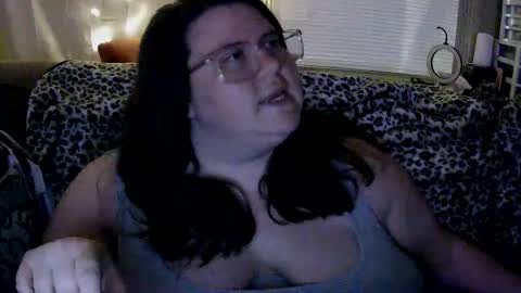 roseemeraldof online show from March 9, 6:06 am