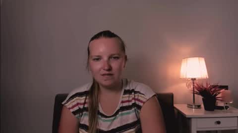 Snapshot of rosehypnotic chatting on May 12, 5:43 pm Rose online show from May 12, 5:43 pm