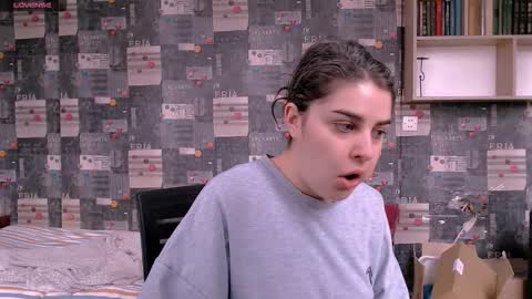 Rose online show from September 15, 9:42 am