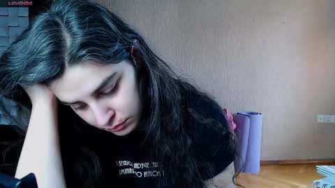 Rose online show from February 10, 11:03 am